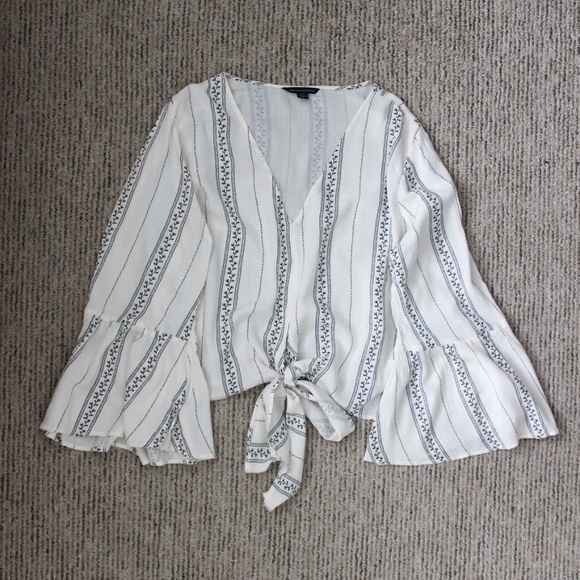 American Eagle Boho Blouse. - Picture 2 of 4